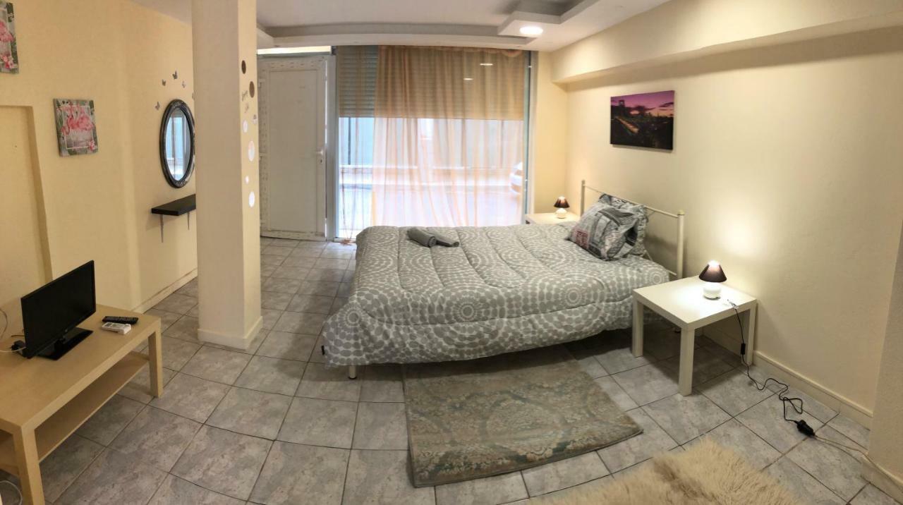 Sunmer Apartment 1Minute From Sea, 15 Min From The Airport Artemis City Center מראה חיצוני תמונה